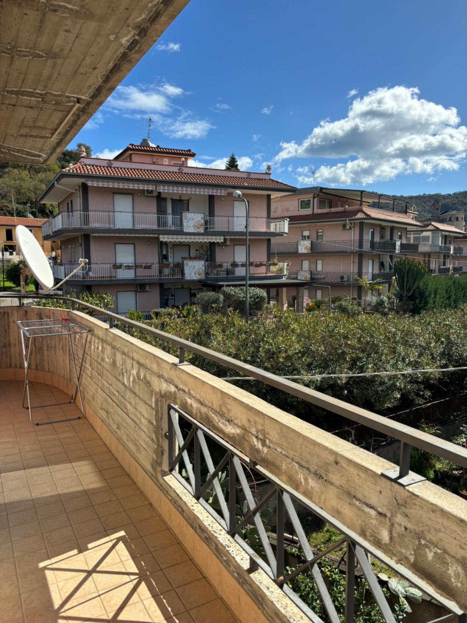Appartamento Il Sole Dell'Alcantara Gaggi Esterno foto